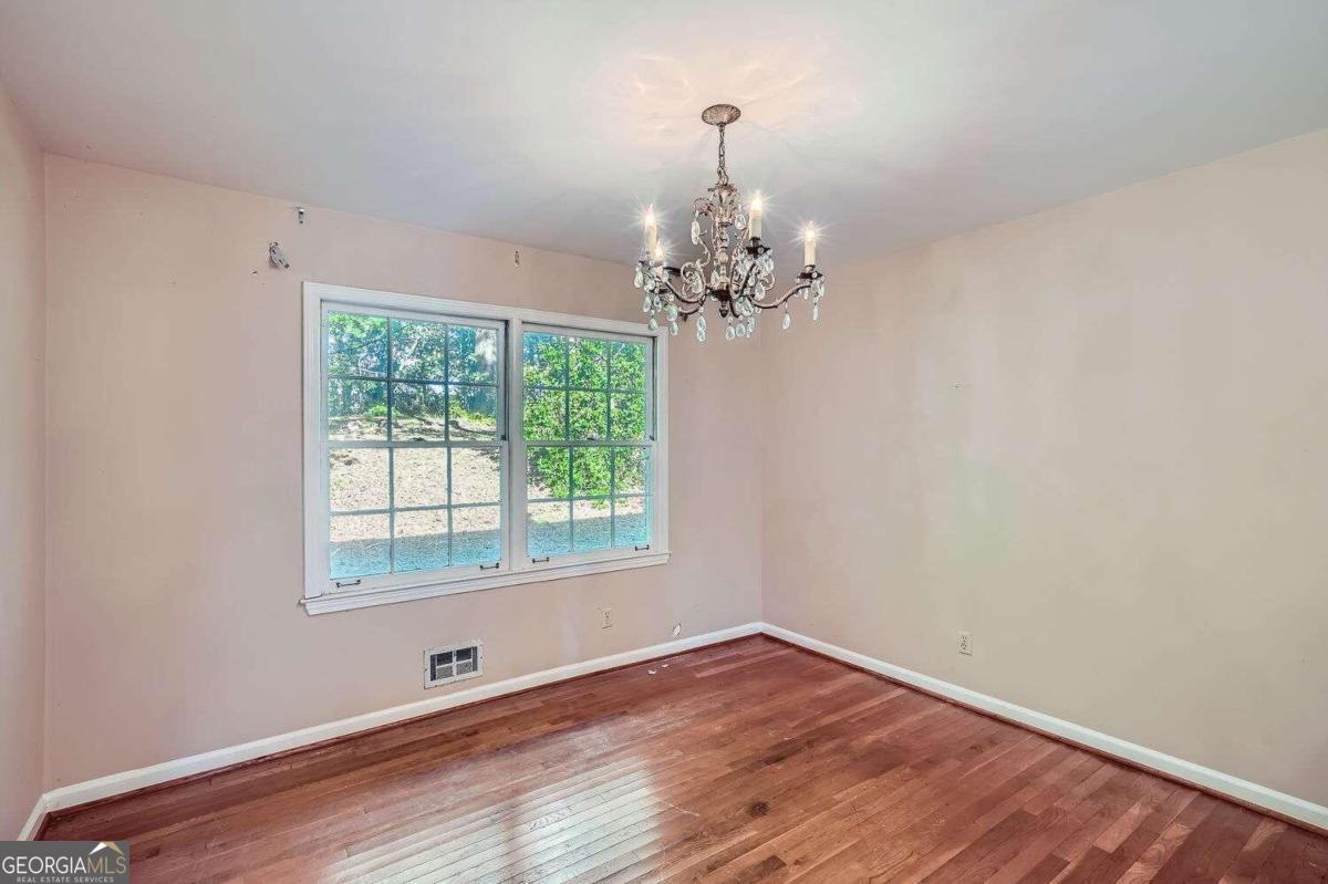 STRATTON HILLS - Residential