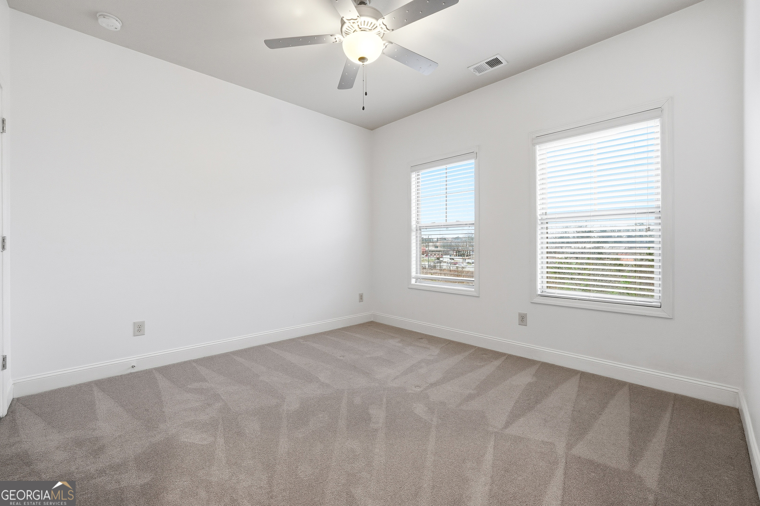 7809 Laurel Crest DR