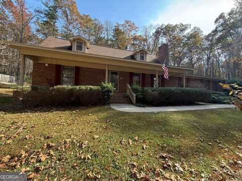 Photo of 403 S Sequoyah Circle NE, Calhoun, GA 30701 (MLS # 10645742)