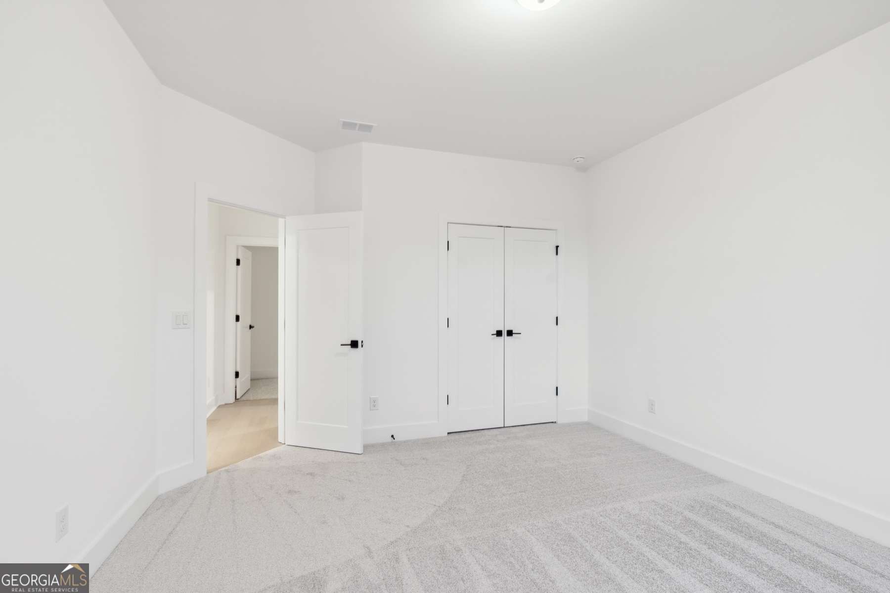 Ellis - Residential