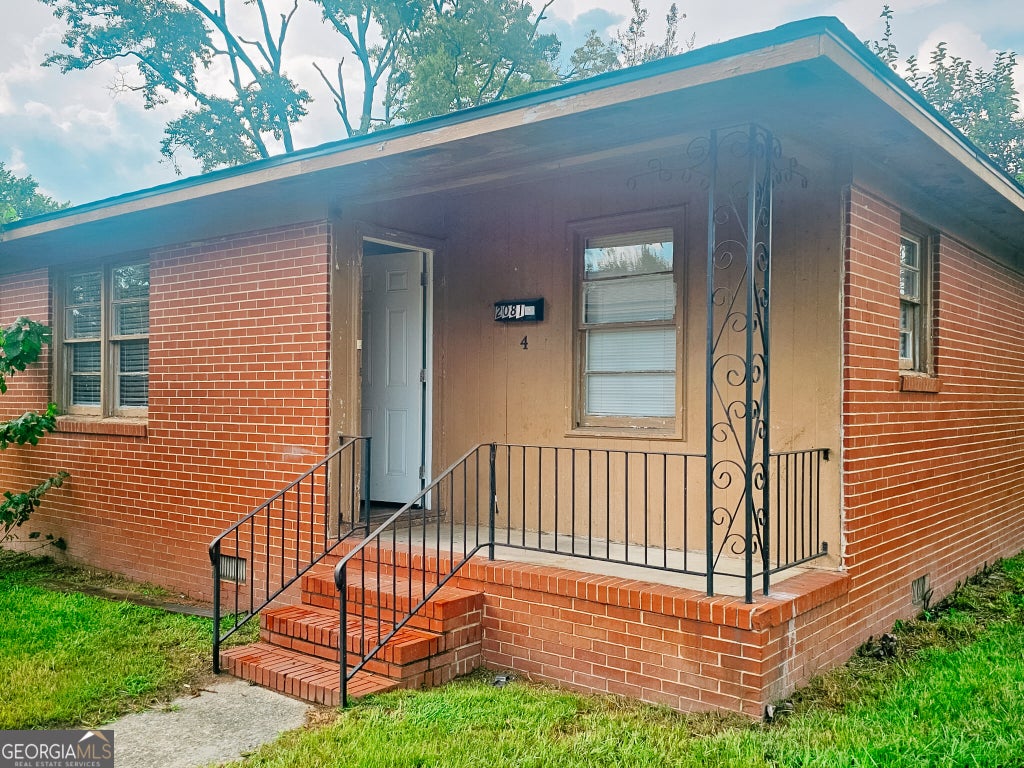 Photo of 2081 Adams Avenue #4, Macon, GA 31204 (MLS # 10827055)