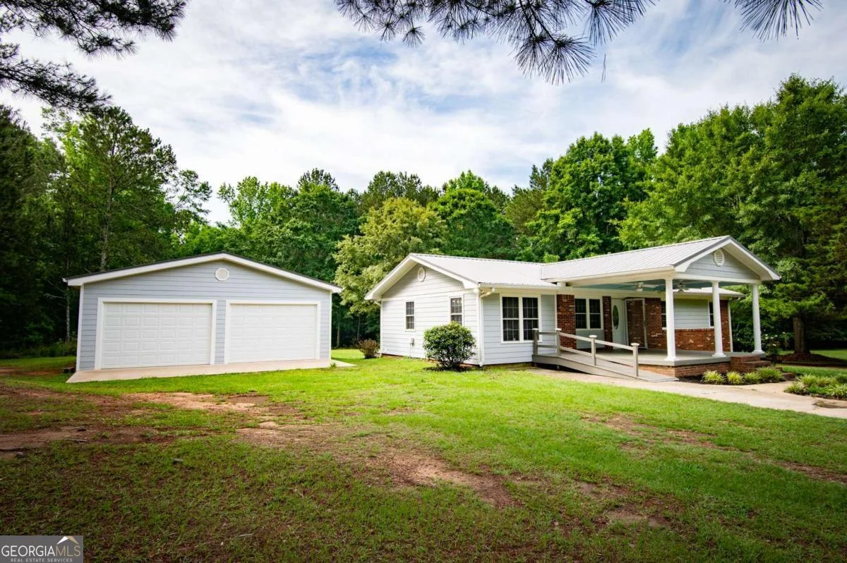 1061 Old Salem Road