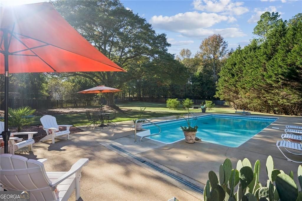 Jefferson, Georgia 30549, United States, 5 Bedrooms Bedrooms, ,4 BathroomsBathrooms,Residential,Active,230457