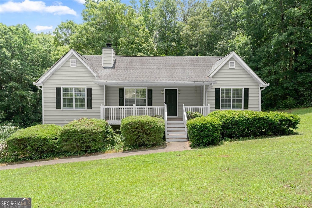 Photo of 172 Royal Court, Dallas, GA 30157 (MLS # 10782844)