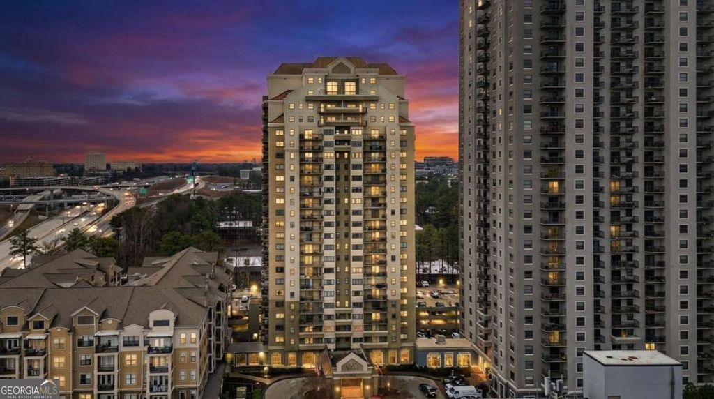 Photo of 795 Hammond Drive #1402, Atlanta, GA 30328 (MLS # 10701703)