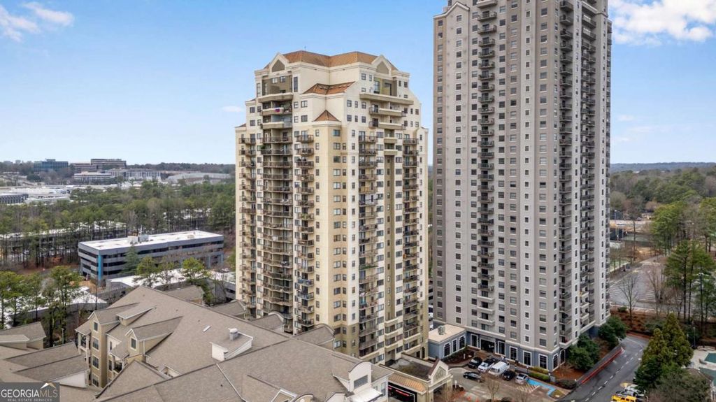 Photo of 795 Hammond Drive #1402, Atlanta, GA 30328 (MLS # 10701703)