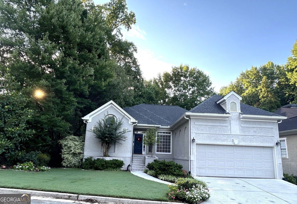 Photo of 2185 Briarlake Trace, Atlanta, GA 30345 (MLS # 10871378)