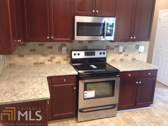 Creekside Highlands - Residential