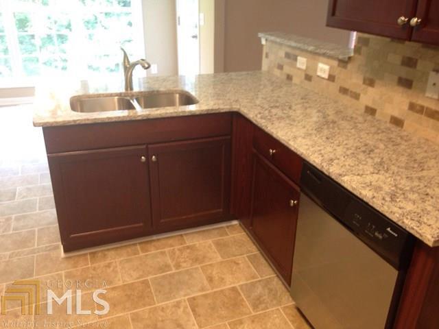 Creekside Highlands - Residential