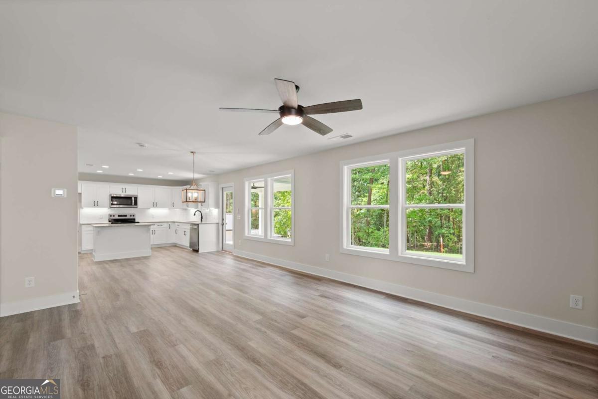1780 Woodland TRL