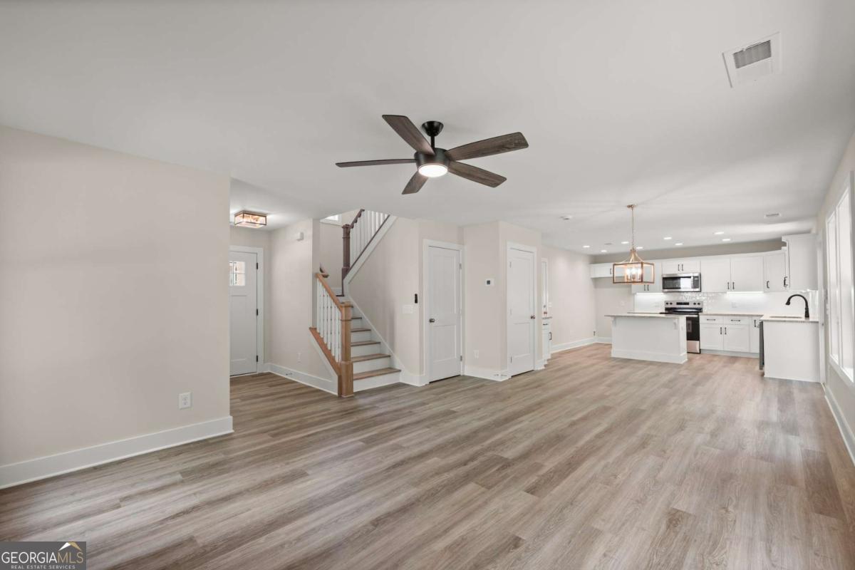 1780 Woodland TRL