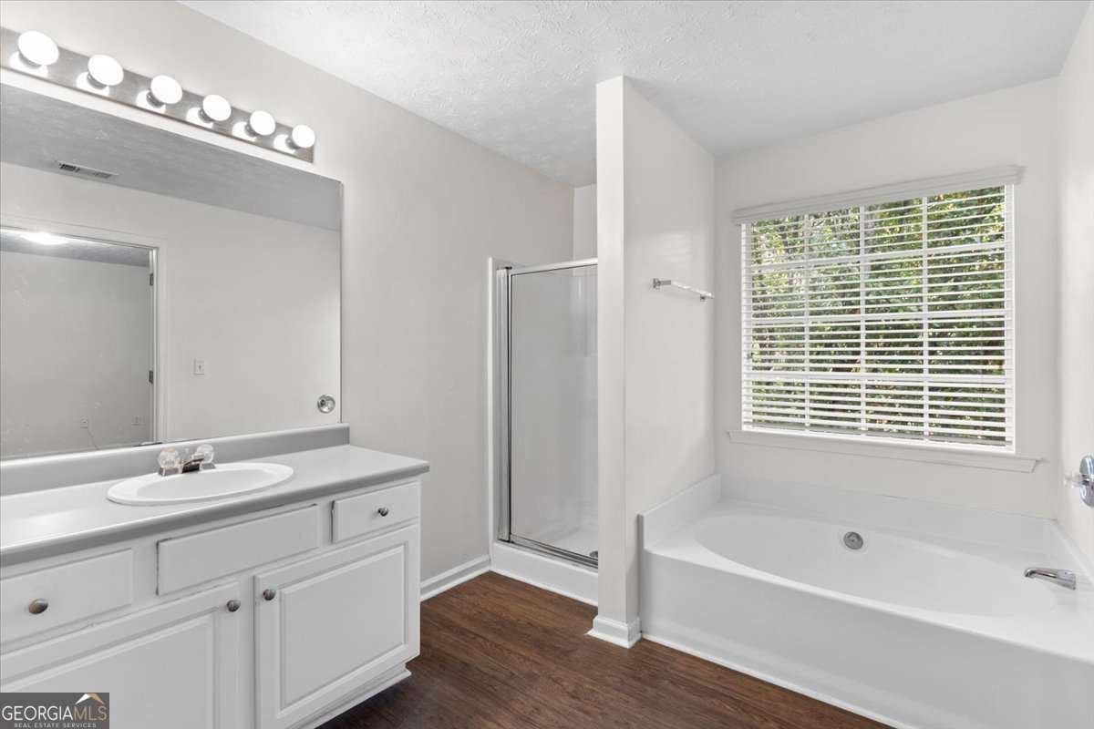 THE WAVERLY - Residential