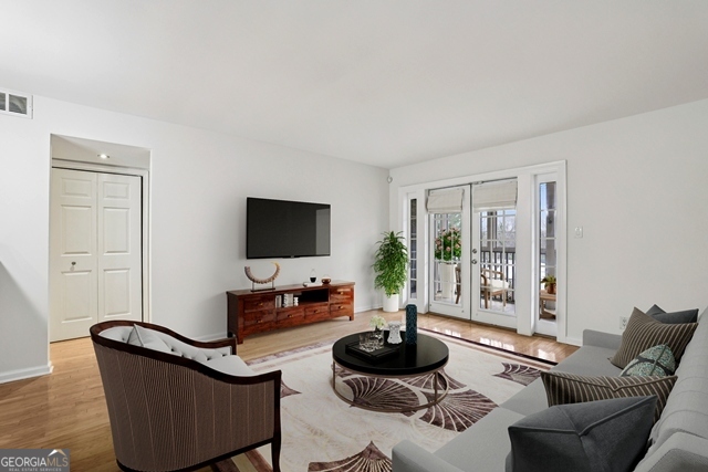 1445 Monroe DR NE #E5