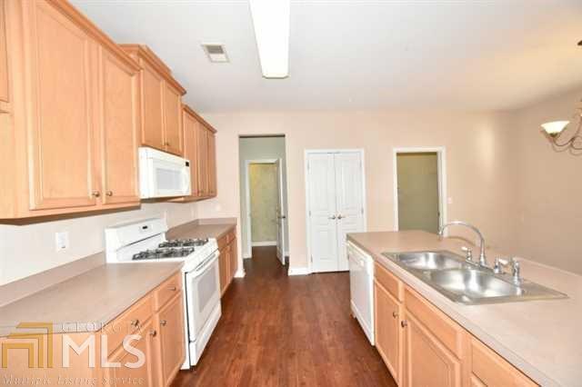 Old Suwanee - Residential