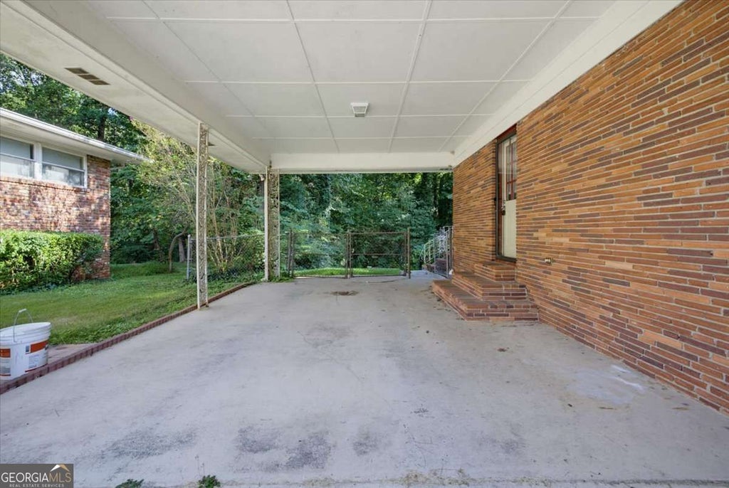 Photo of 2972 Arrowood Drive, East Point, GA 30344 (MLS # 10845334)