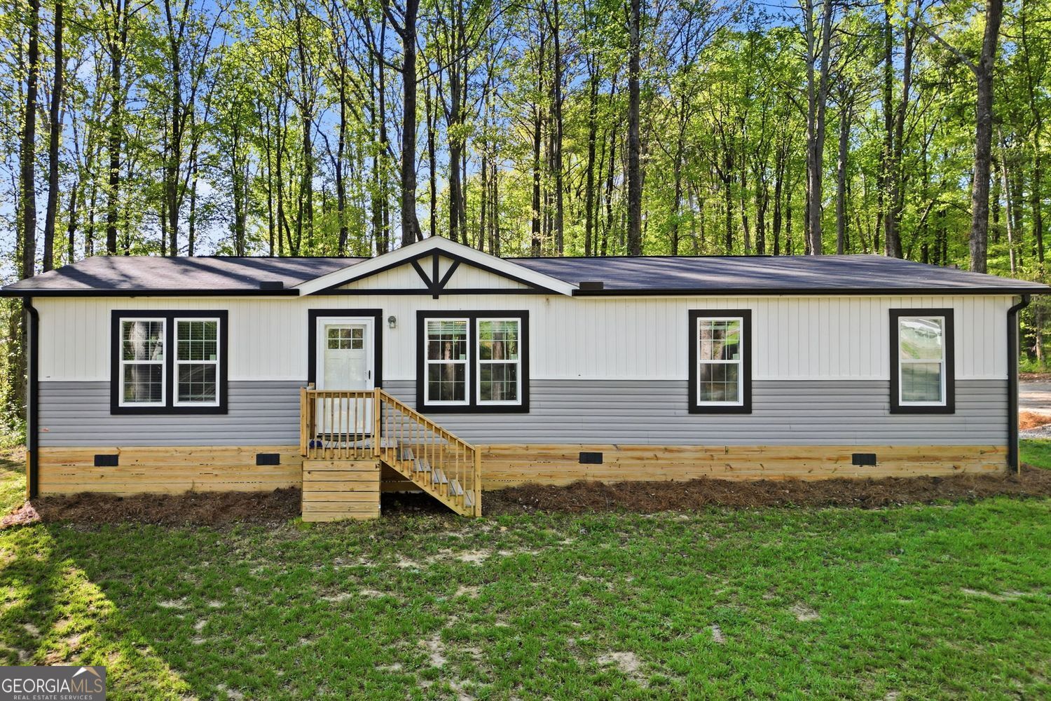 1836 Highway 136 Connector W