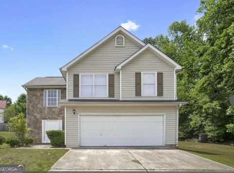 Photo of 6603 Biscayne Boulevard, Rex, GA 30273 (MLS # 10621711)