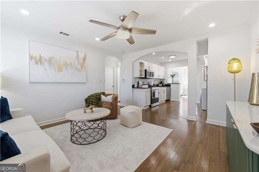 Photo of 2908 Reed Street SE, Smyrna, GA 30080 (MLS # 10707203)