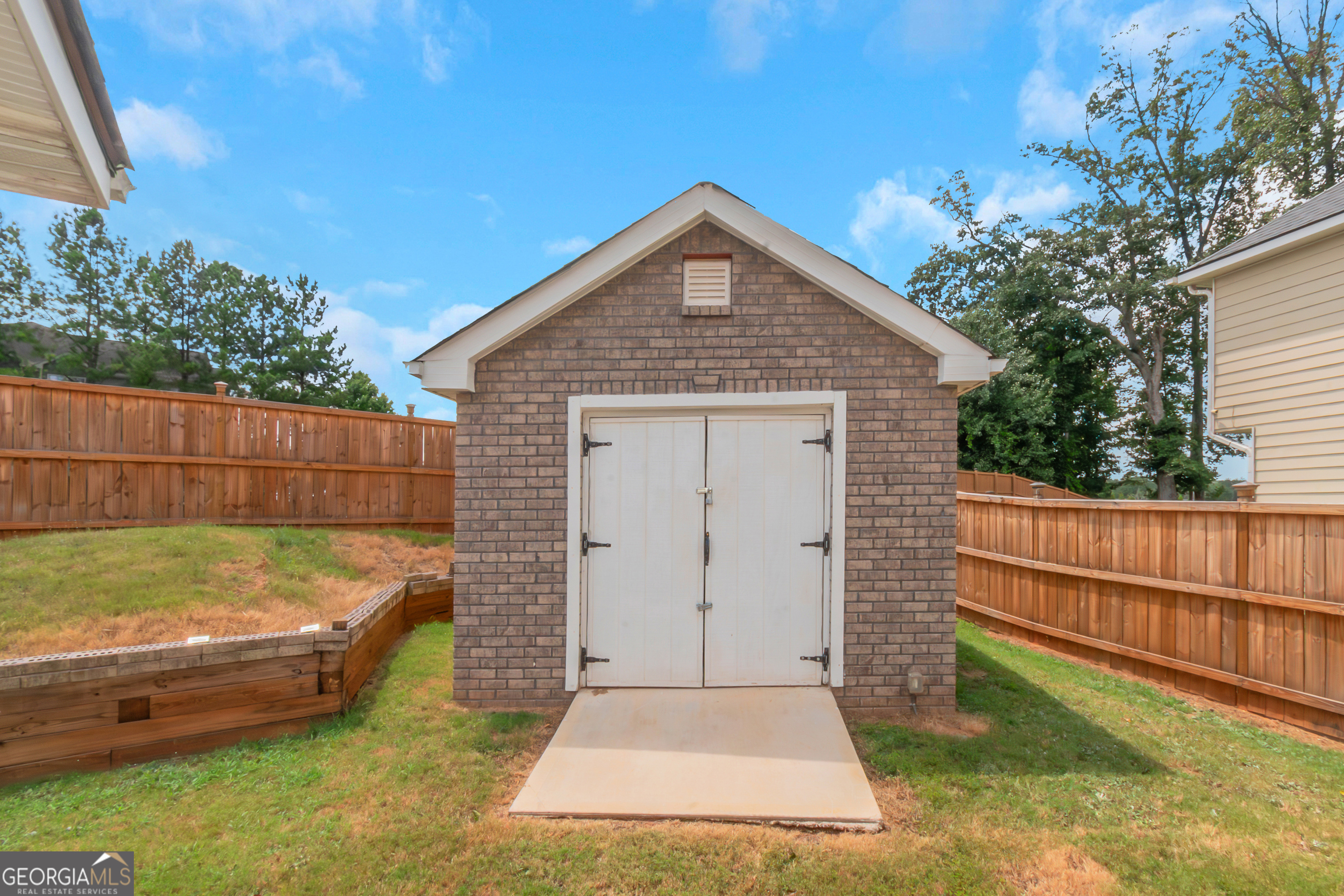 745 Emporia LOOP