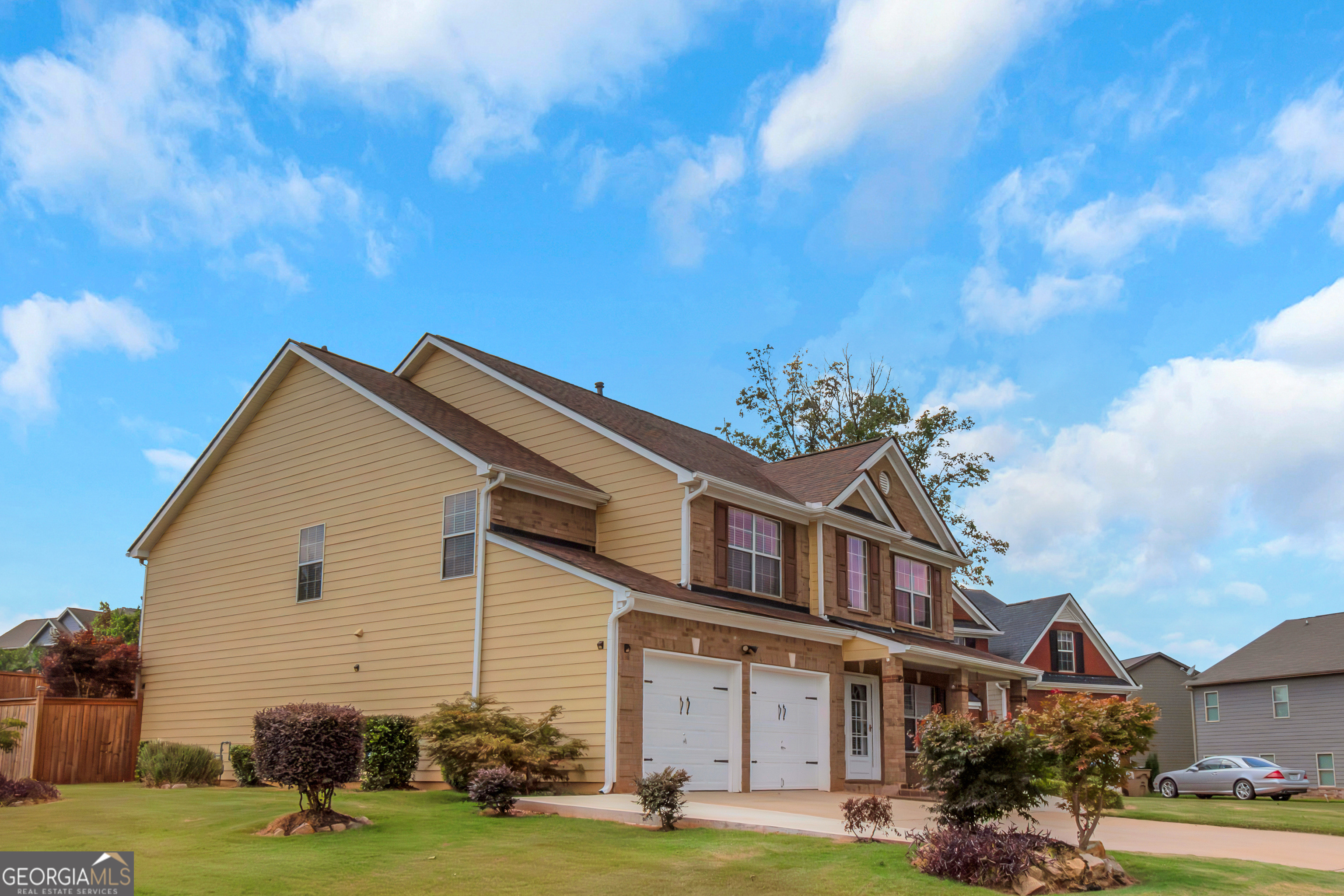 745 Emporia LOOP