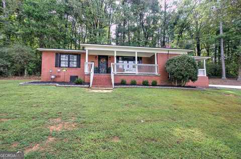 Photo of 261 Jordan Road SE, Cartersville, GA 30120 (MLS # 10615819)