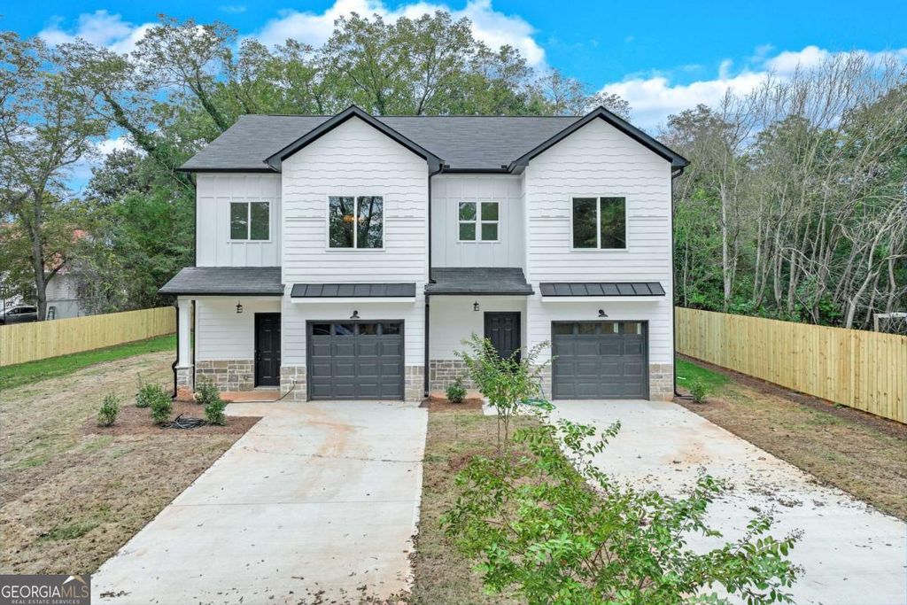 Photo of 44 Bond Street #A, Royston, GA 30662 (MLS # 10656805)