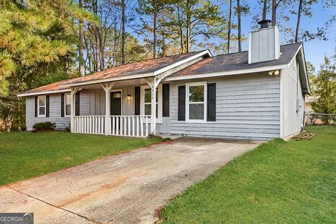 Photo of 8974 Homewood Drive, Riverdale, GA 30274 (MLS # 10619629)