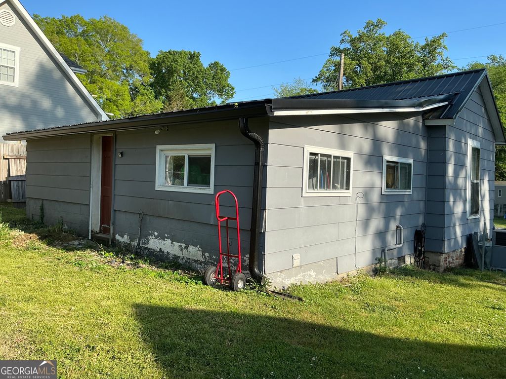 Photo of 717 W 12th Street, Chickamauga, GA 30707 (MLS # 10736028)