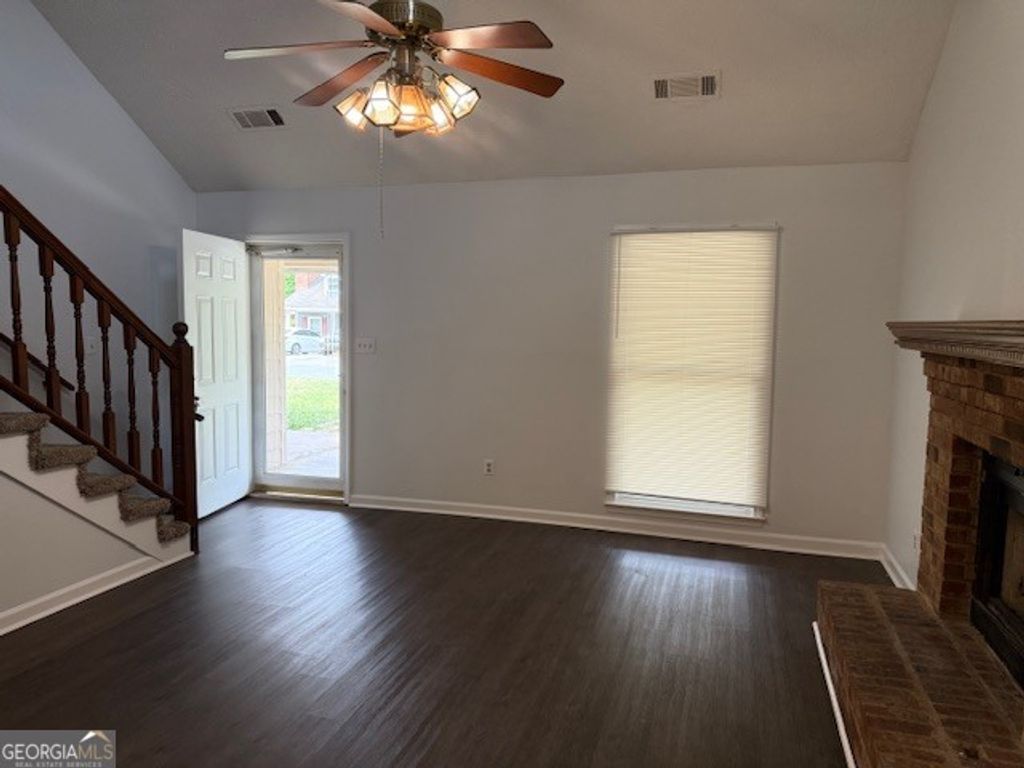 Photo of 885 Park Place NE, Conyers, GA 30012 (MLS # 10757279)