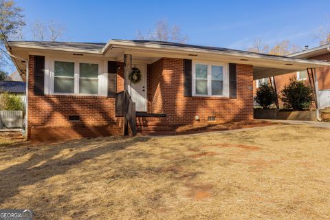 Photo of 204 Doty Drive, Thomaston, GA 30286 (MLS # 10659438)