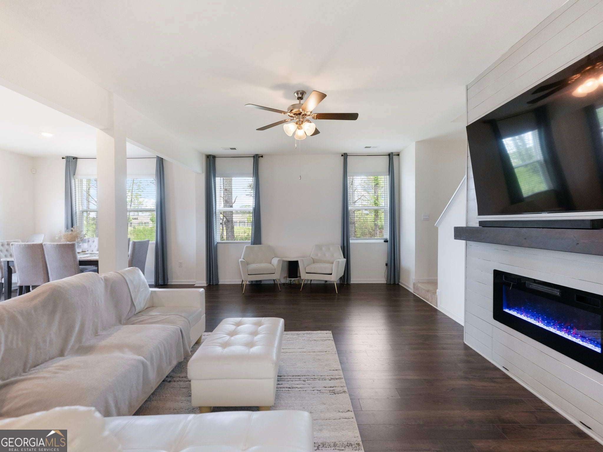 141 Gaston CT