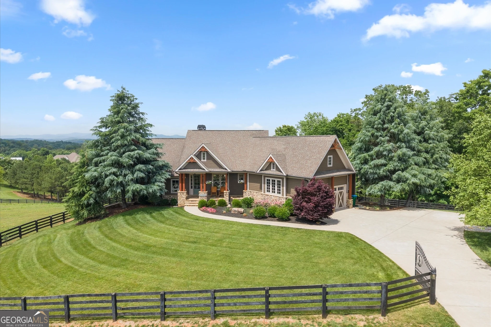 120 Grandview Drive