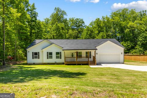Photo of 201 Deerfield Lane, Carrollton, GA 30116 (MLS # 10719578)