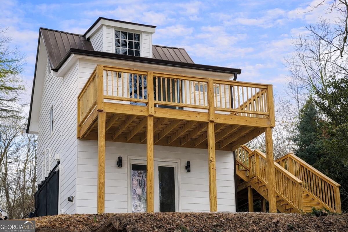 6476 Chestnut Hill RD