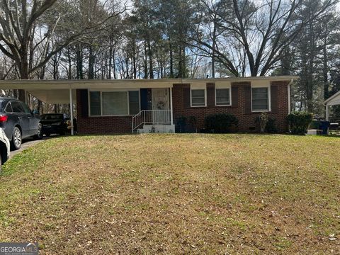 Photo of 2916 Renfro Drive NW, Atlanta, GA 30318 (MLS # 10711122)