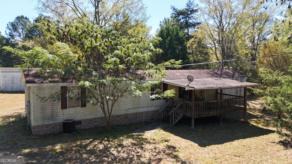 Photo of 1807 Mauldin Road, Elberton, GA 30635 (MLS # 10873606)