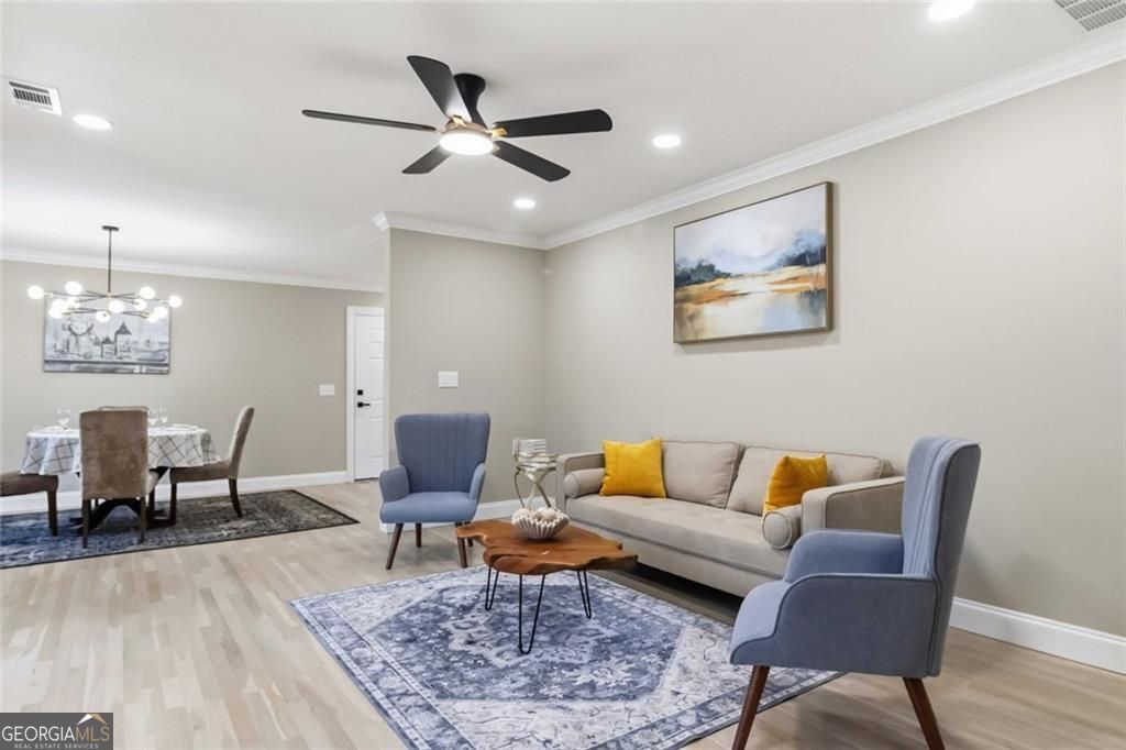 2927 Ponderosa CIR