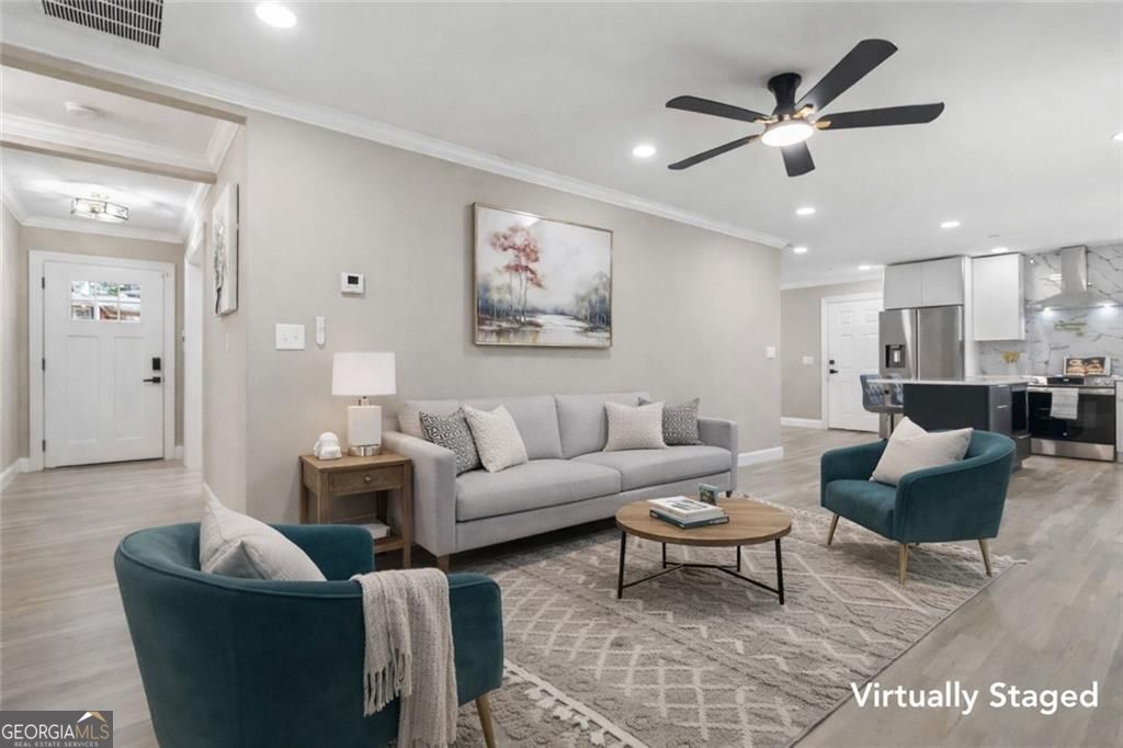 2927 Ponderosa CIR