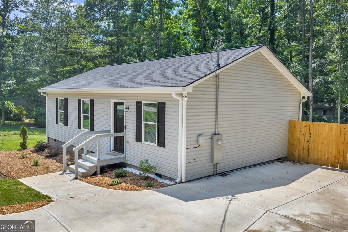 160 Oak DR