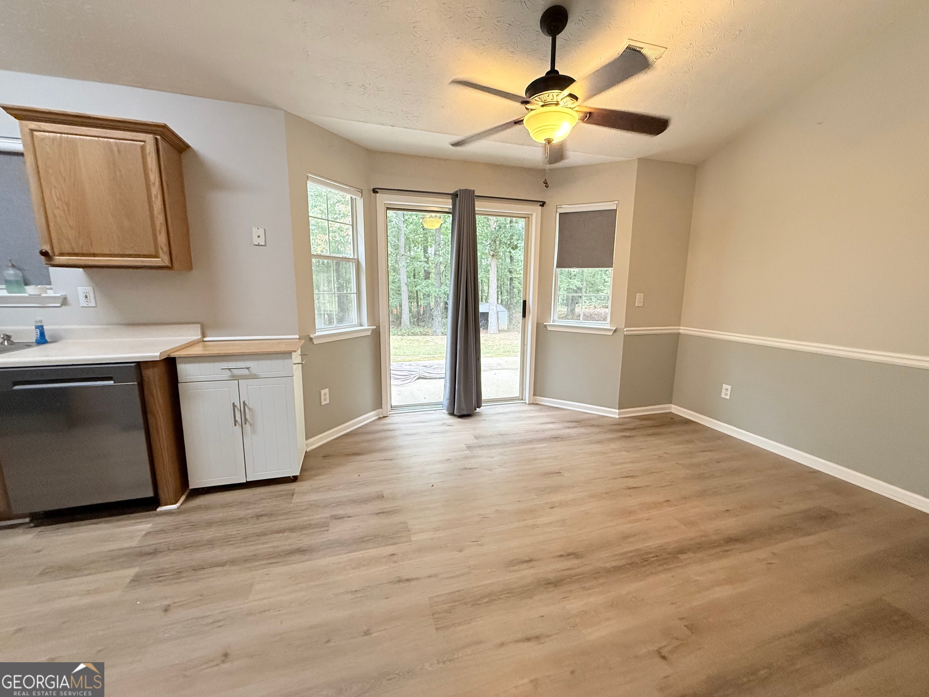 320 Ponderosa TRL