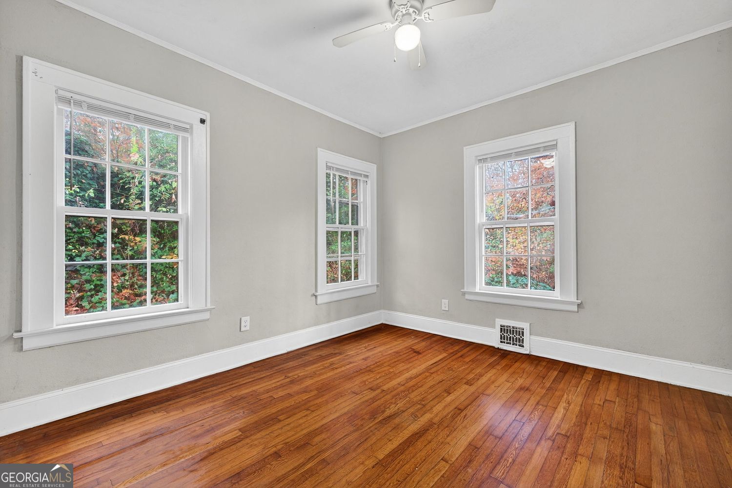 Atlanta, Georgia 30307, United States, 2 Bedrooms Bedrooms, ,1 BathroomBathrooms,Residential,Active,250108