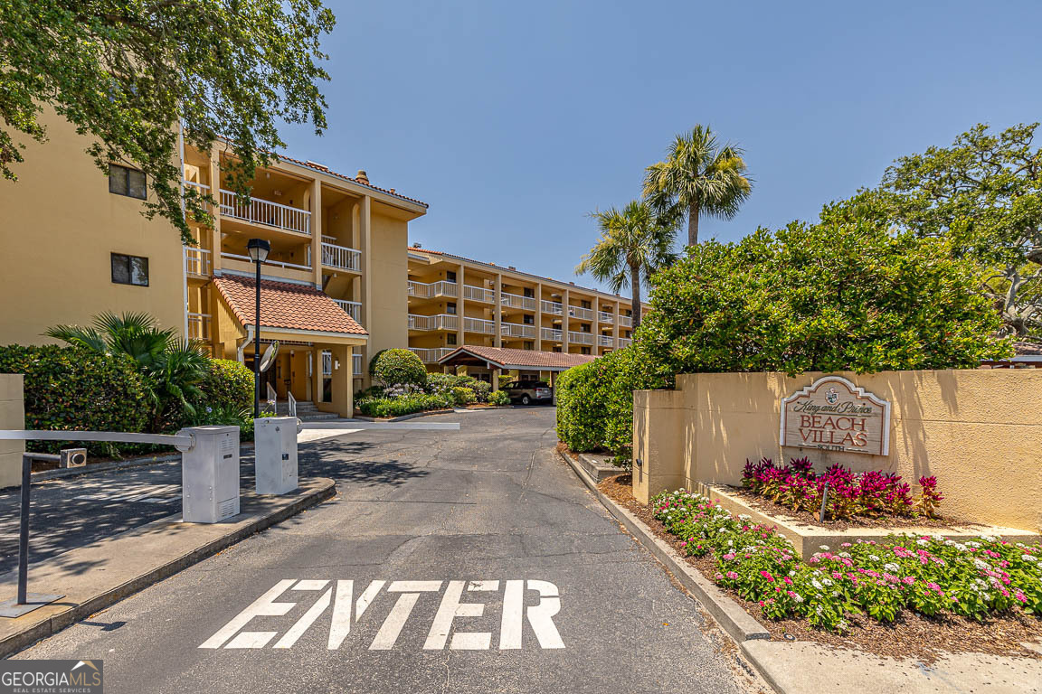 201 Neptune RD 258