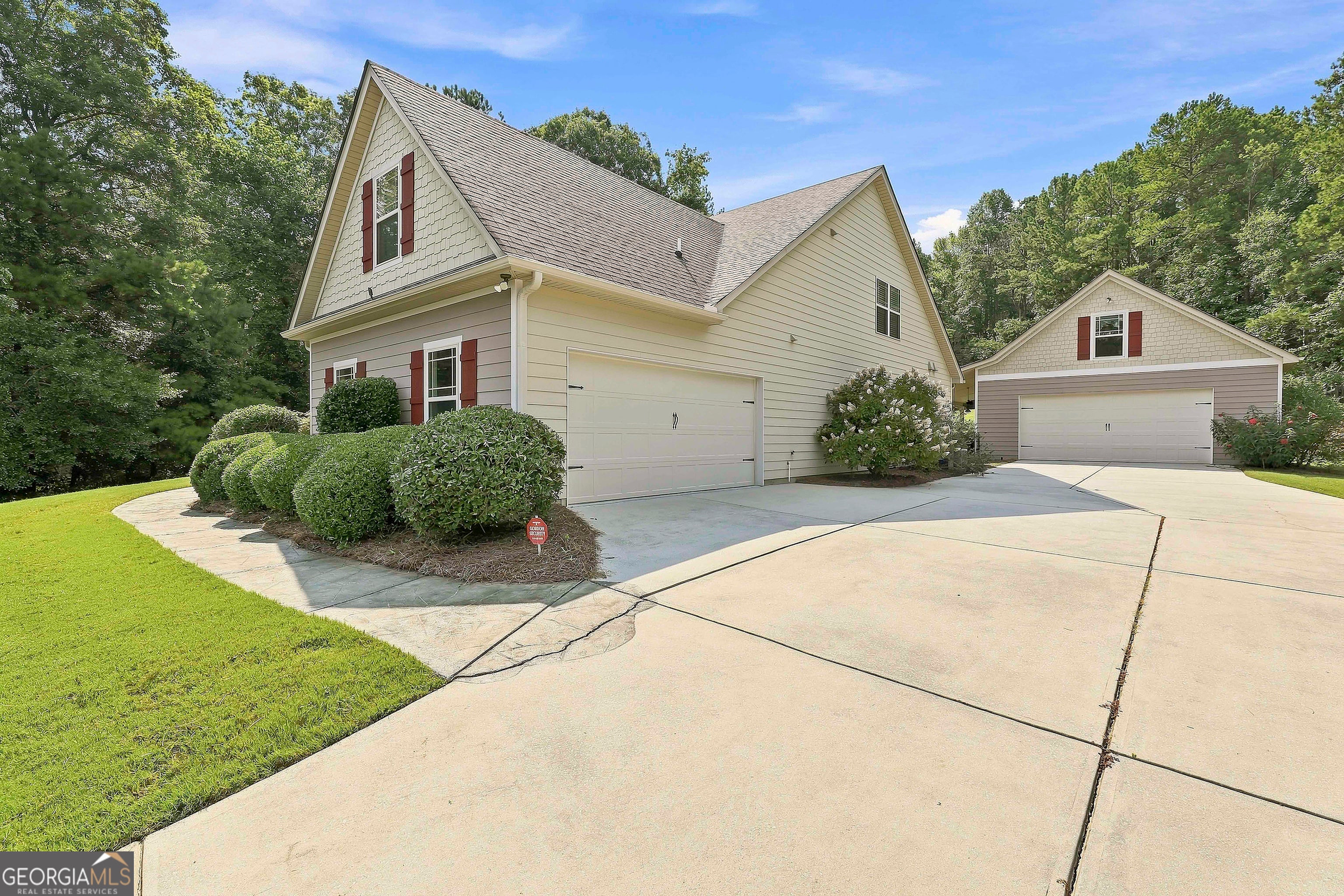70 Double Creek CT