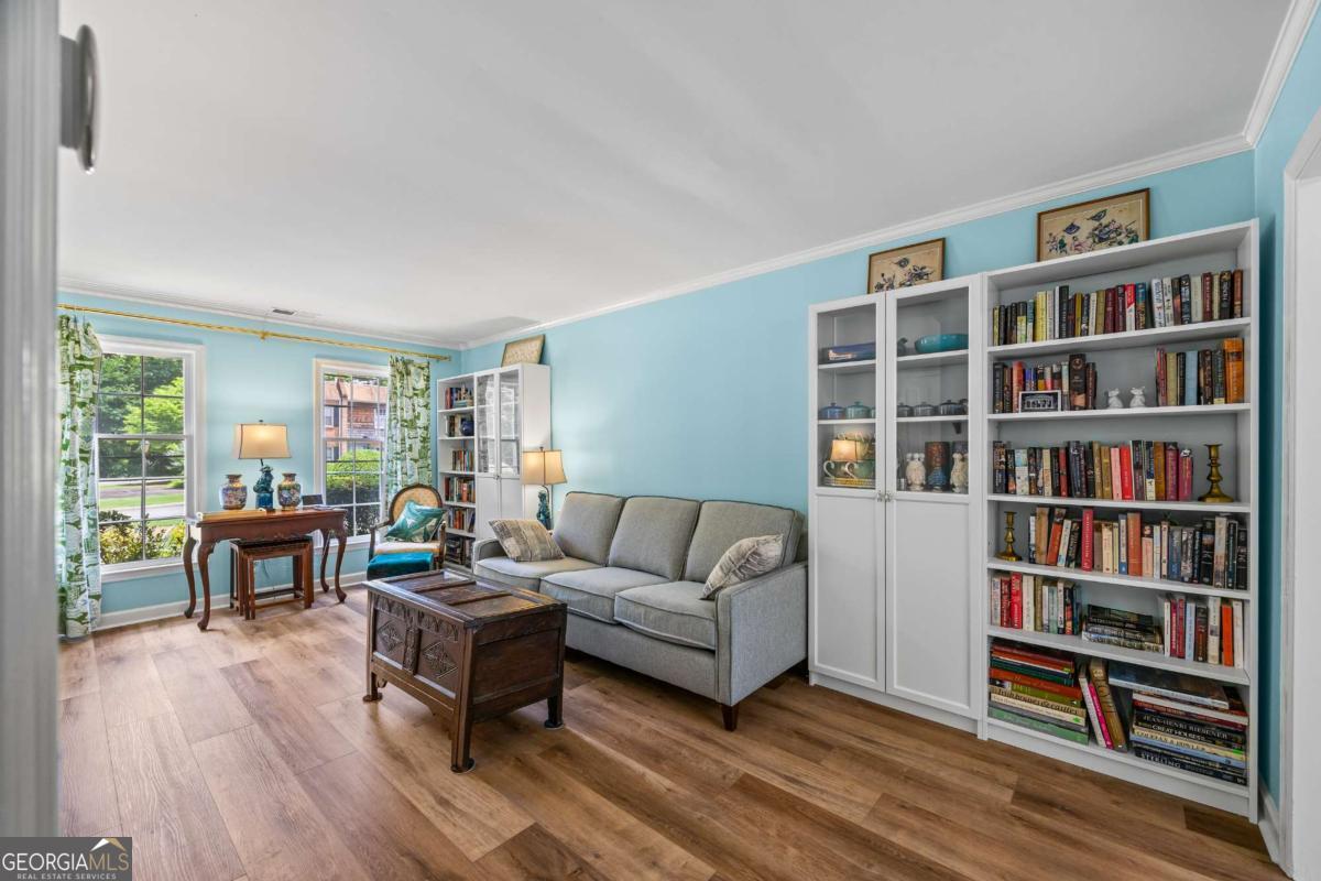 339 Georgetown DR