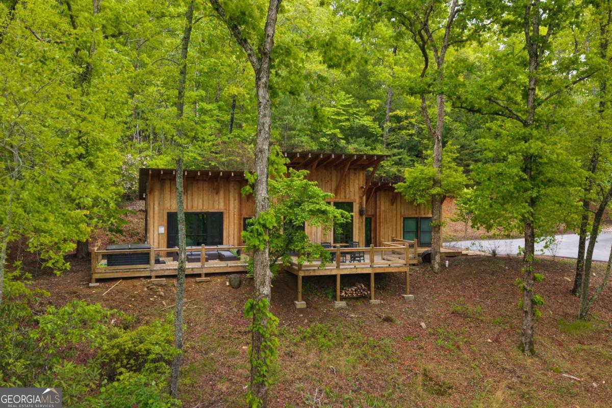 2745 Galloway RD