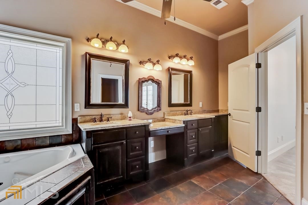 TRADITIONS OF BRASELTON - Residential