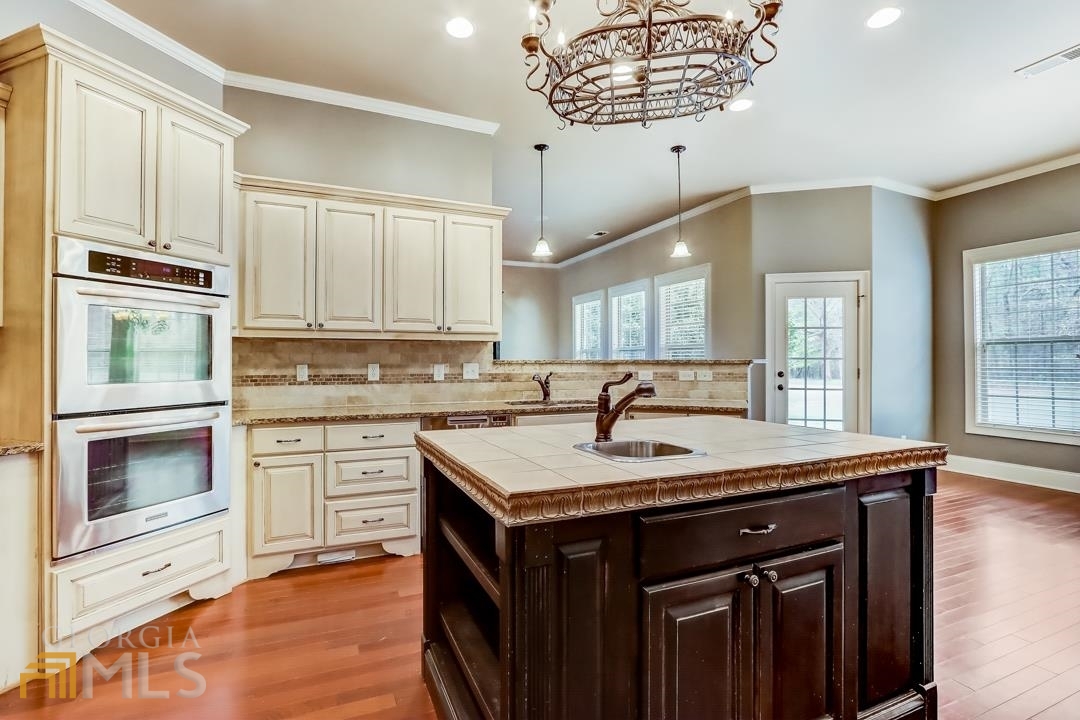 TRADITIONS OF BRASELTON - Residential