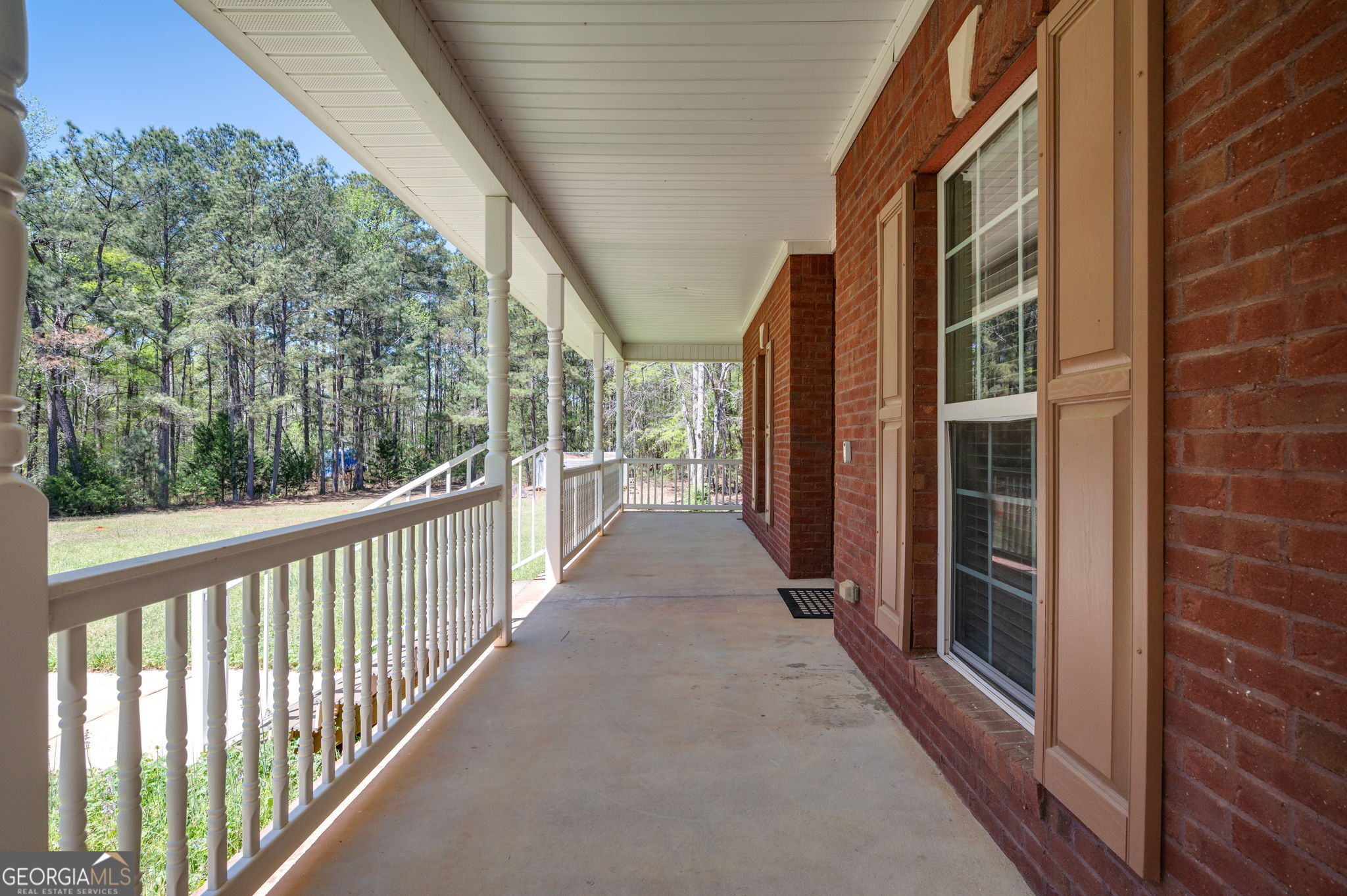 1603 Highway 16 E