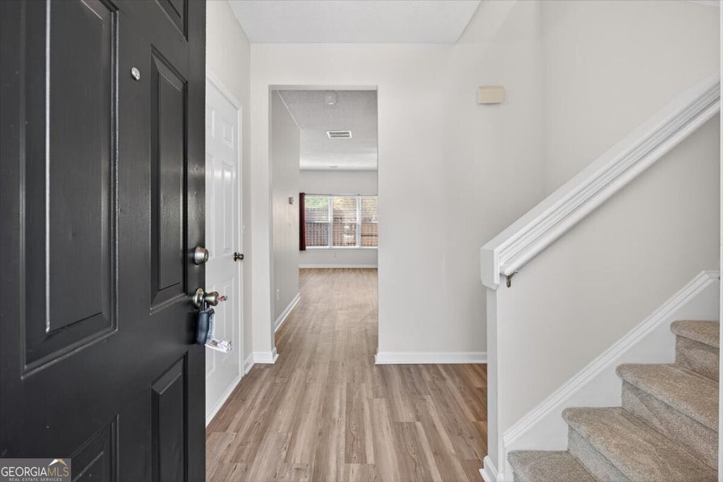 Photo of 100 Eagle Glen Drive NE, Cartersville, GA 30121 (MLS # 10742659)