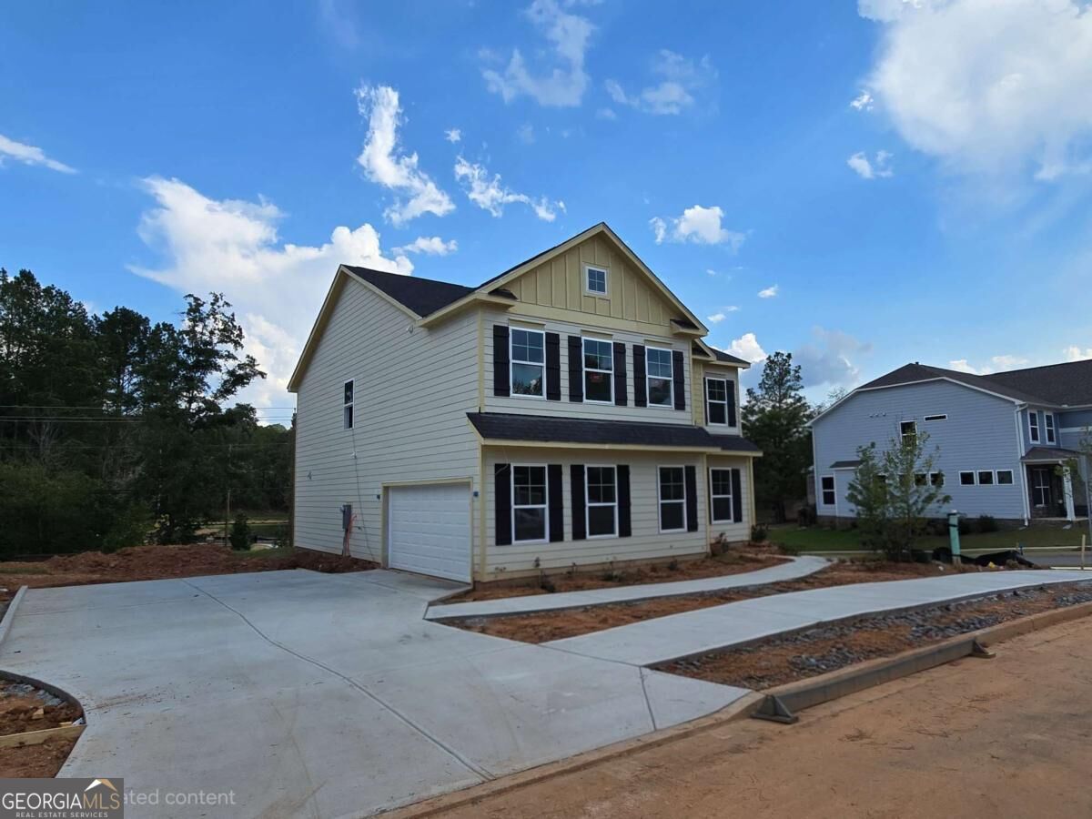 385 Conifer LN
